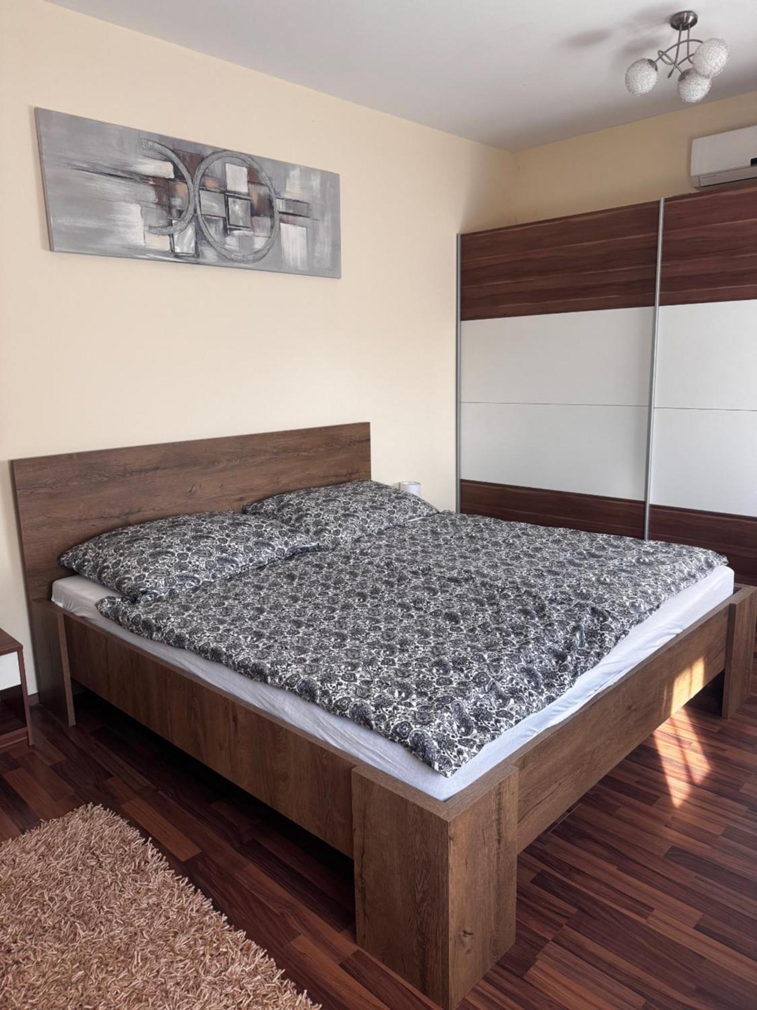 Apartament Airport Road/Repter Koezeli Haz Privat Parkoloval Budapeszt Zewnętrze zdjęcie